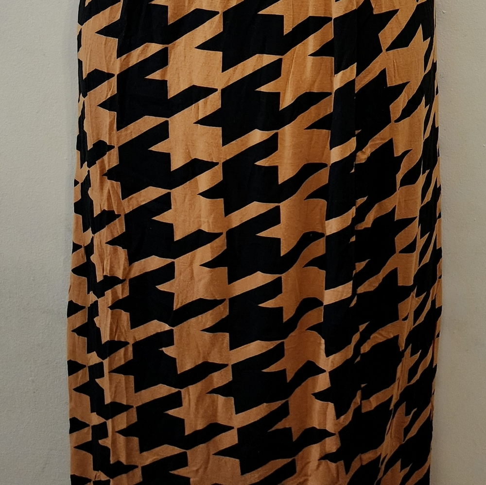 Dogtooth Boohoo pencil skirt